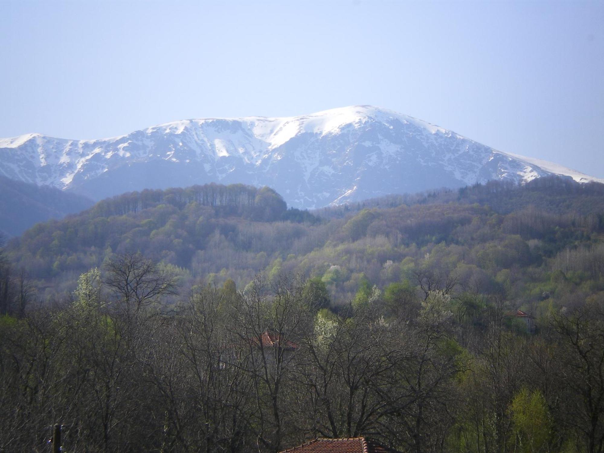Family Hotel Balkana Apriltsi (Lovech) Exterior foto