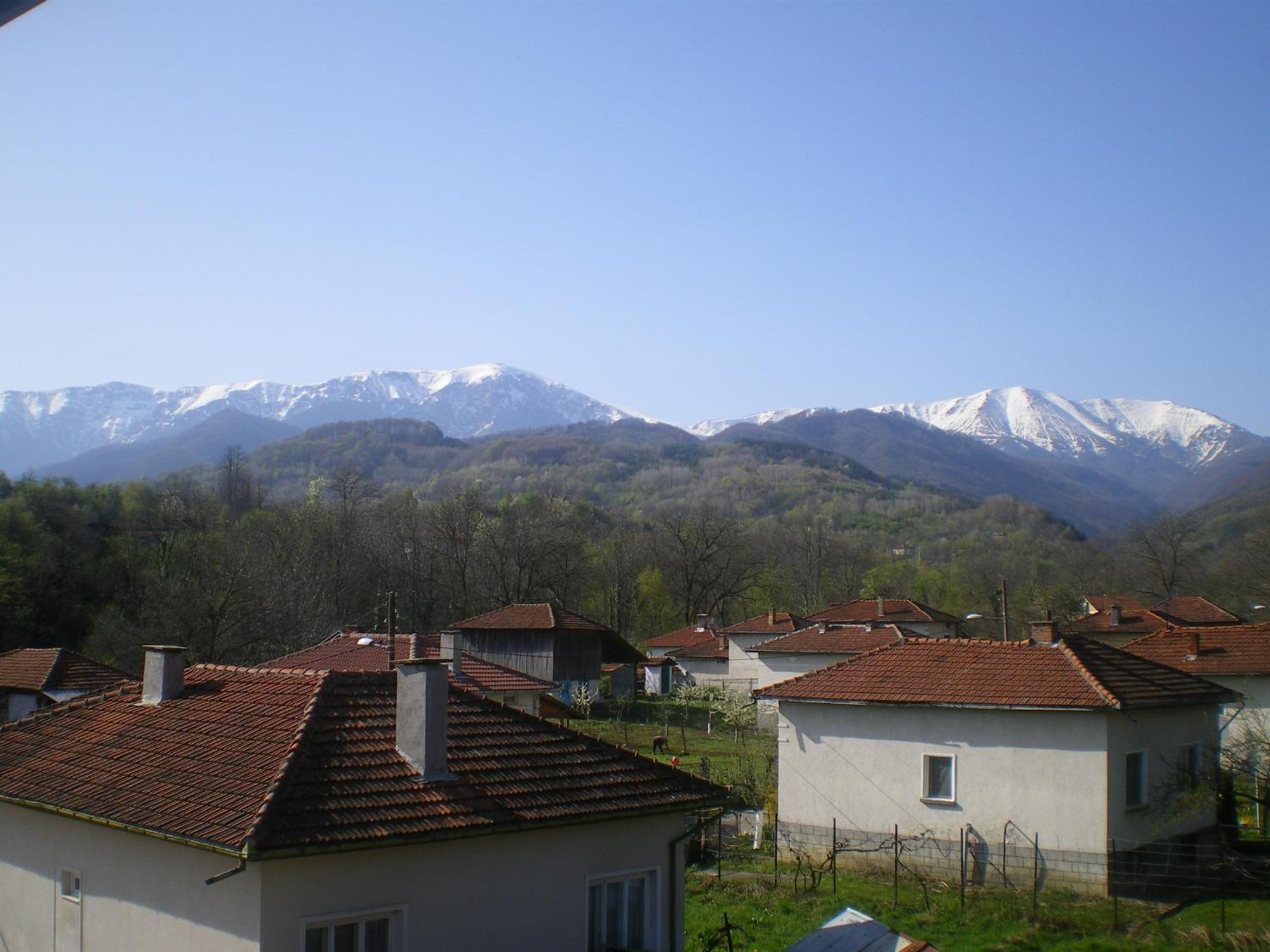 Family Hotel Balkana Apriltsi (Lovech) Exterior foto