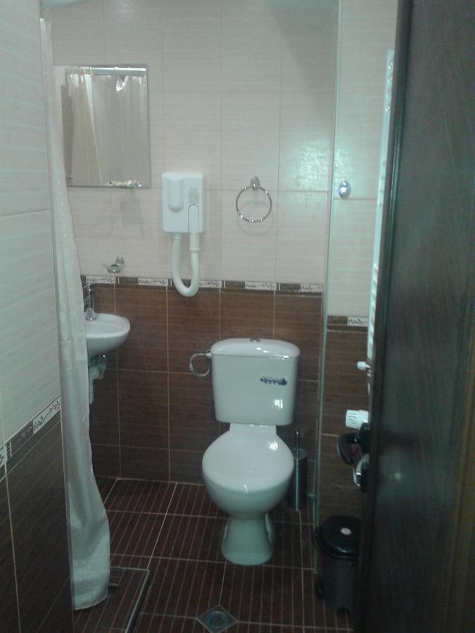 Family Hotel Balkana Apriltsi (Lovech) Exterior foto