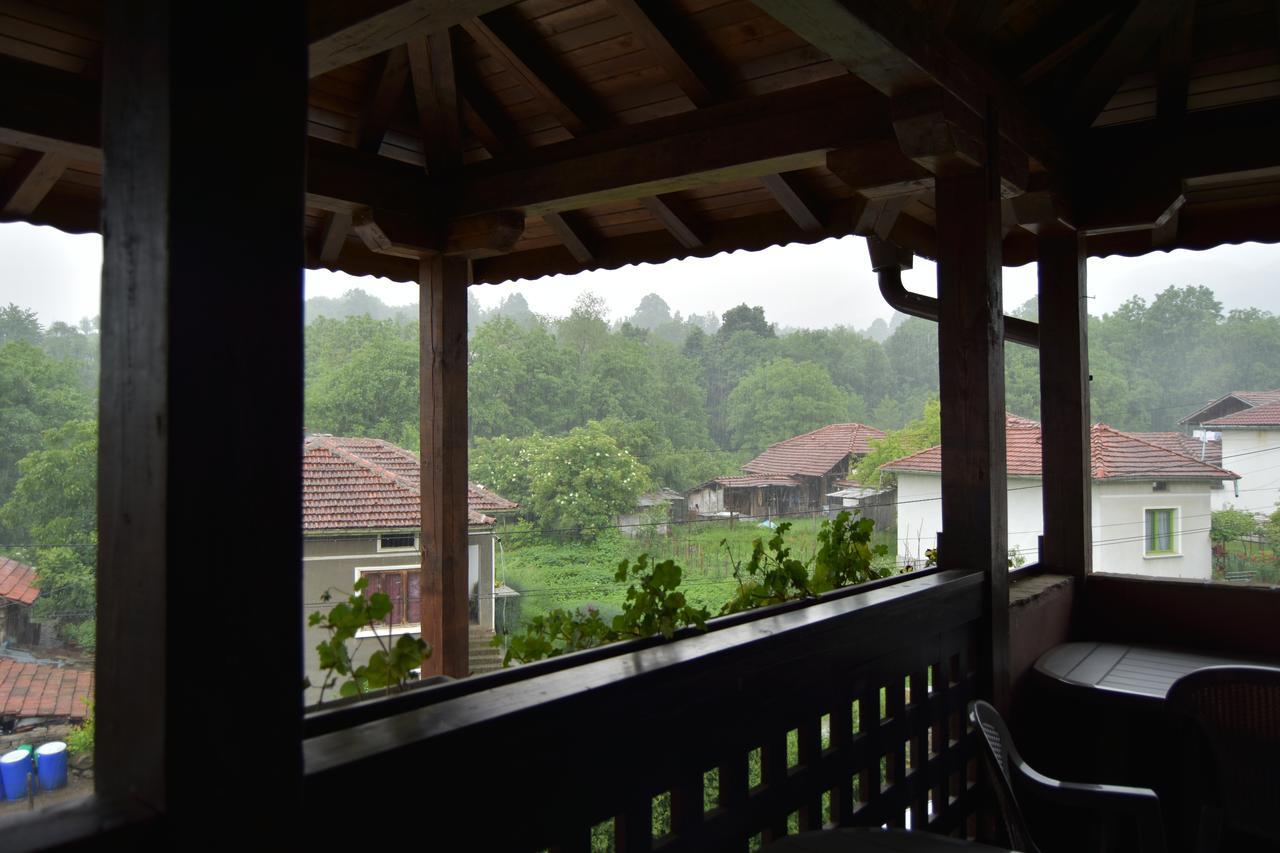 Family Hotel Balkana Apriltsi (Lovech) Exterior foto