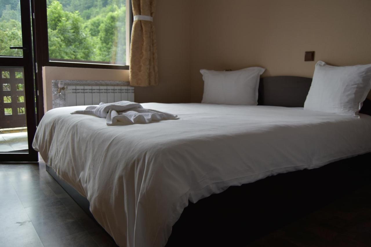 Family Hotel Balkana Apriltsi (Lovech) Exterior foto